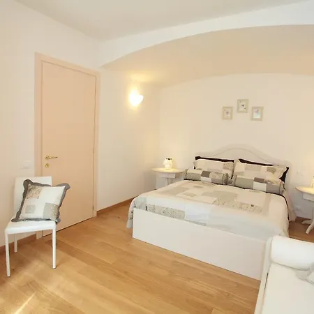 Apartment Diffuso D. Brolo *